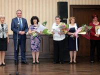 Кметът Георг Спартански награди медицински сестри