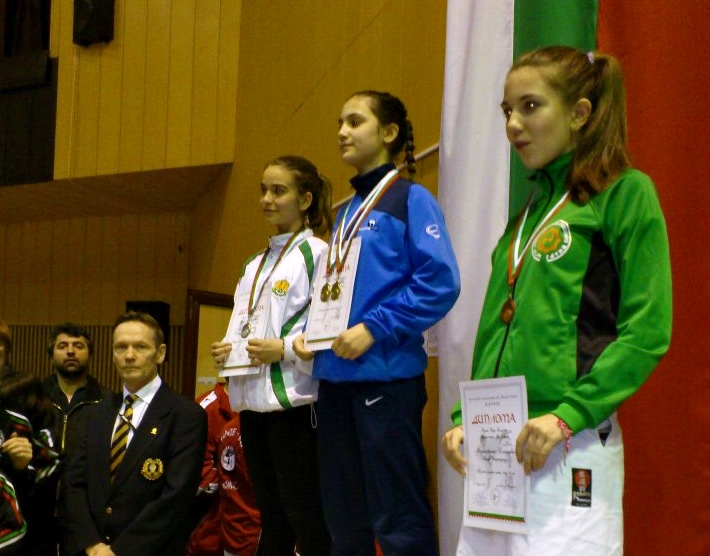 4 златни и 3 сребърни медала за КК „Петромакс” на турнира „Цар Калоян”