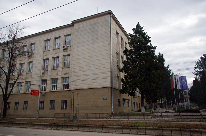 520 кандидат-студенти са подали документи за явяване на предварителните изпити в МУ-Плевен
