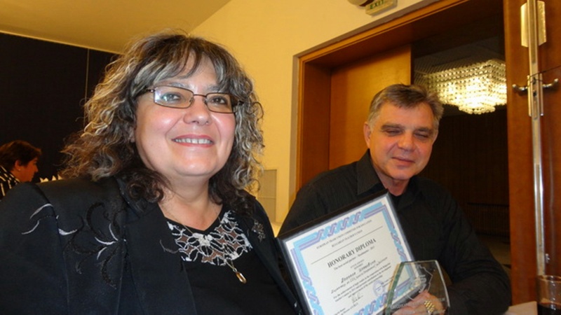 Директорът на гимназията в Койнаре взе най-високата награда на Синдиката на българските учители