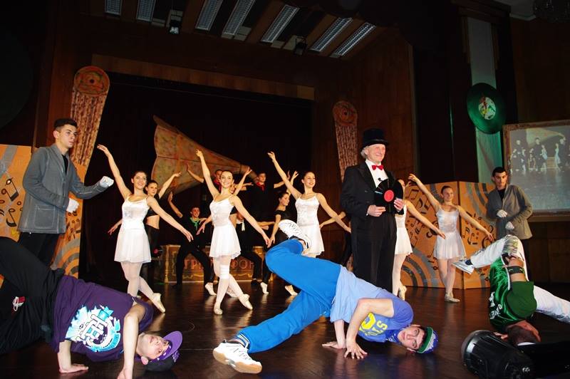 Със спектакъл-шедьовър Балетната школа при „Съгласие“ отбеляза своята 60-годишнина (галерия + видео)