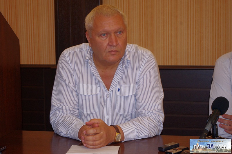 Васил Антонов с най-голямо доверие от социалистите в Плевенско