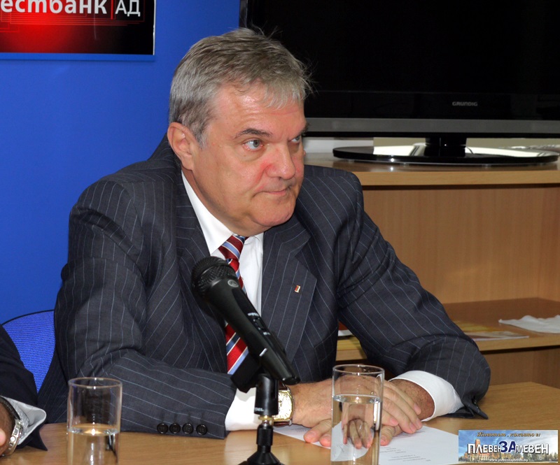 Румен Петков: Твърденията, че Първанов има 80 милиона в КТБ, са гнусна клевета