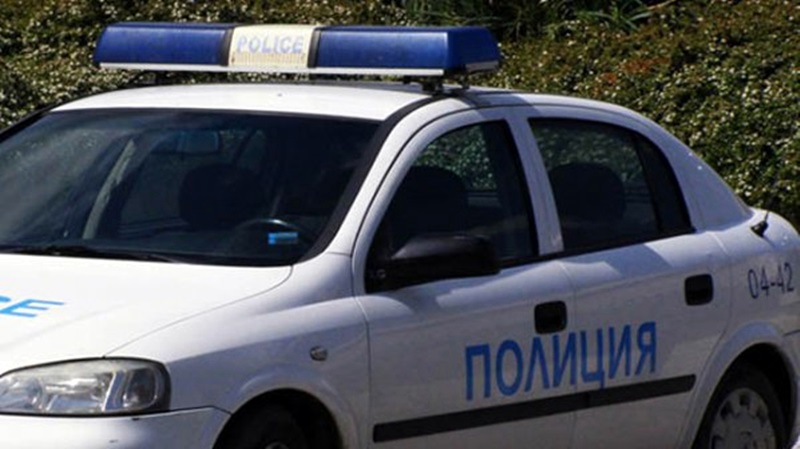 Жена пострада след катастрофа между камион и автомобил край Плевен