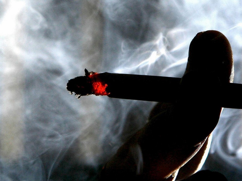 Три акта за тютюнопушене на закрито издаде РЗИ – Плевен