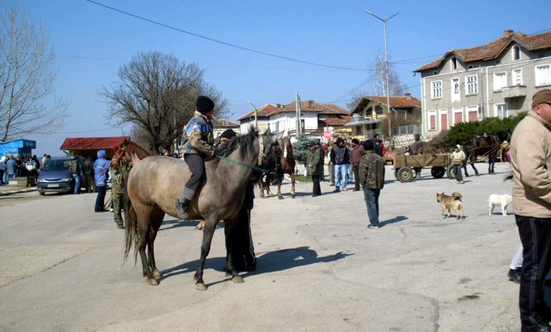 Най-голямата кушия в Червенобрежко организират в Радомирци на Тодоровден