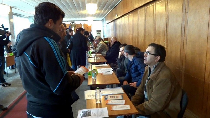 75 свободни работни места обявиха на трудова борса в Червен бряг