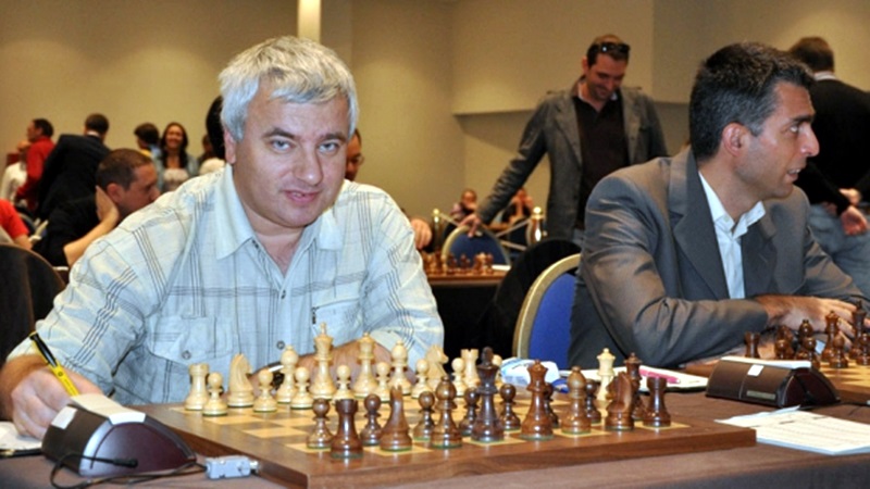 Кирил Георгиев уверено върви към поредна титла на Държавното по шахмат в Плевен