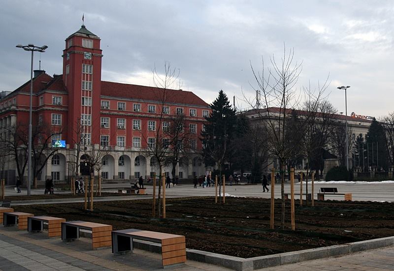 Цецка Цачева, Лиляна Павлова и Томислав Дончев откриват обновената пешеходна зона на Плевен