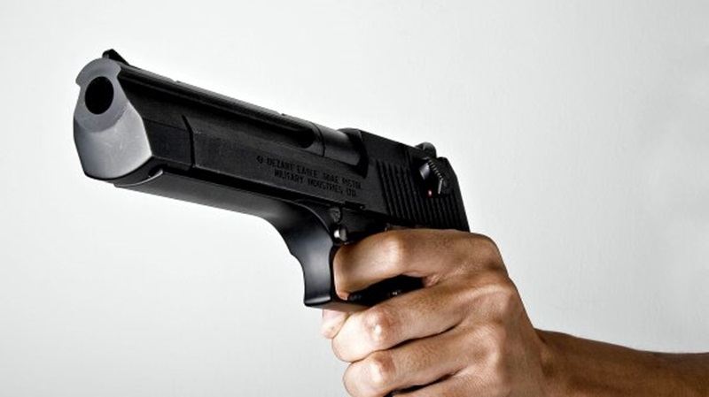 Полицаи мерят сили в турнир по стрелба с пистолет в Плевен