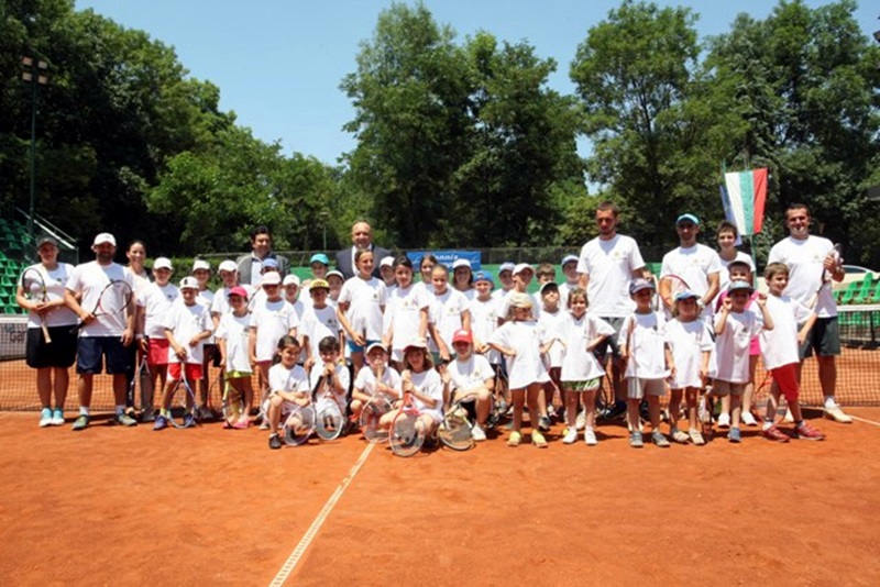 И Плевен се включва в пилотната програма „Тенисът – спорт за всички“