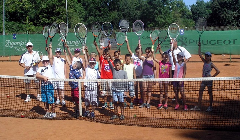 39 деца се включиха в програмата „Тенисът – спорт за всички“ в Плевен