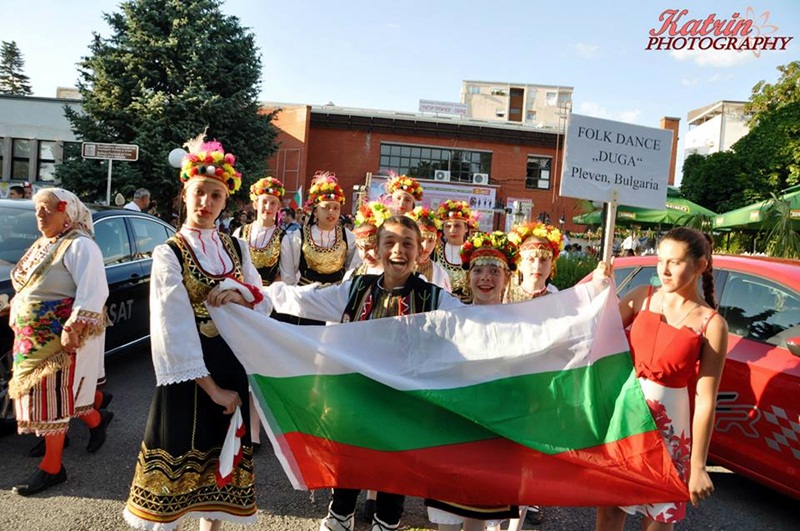 Танцов състав „Дъга“ представи блестящо Плевен на фестивал в Македония (снимки)