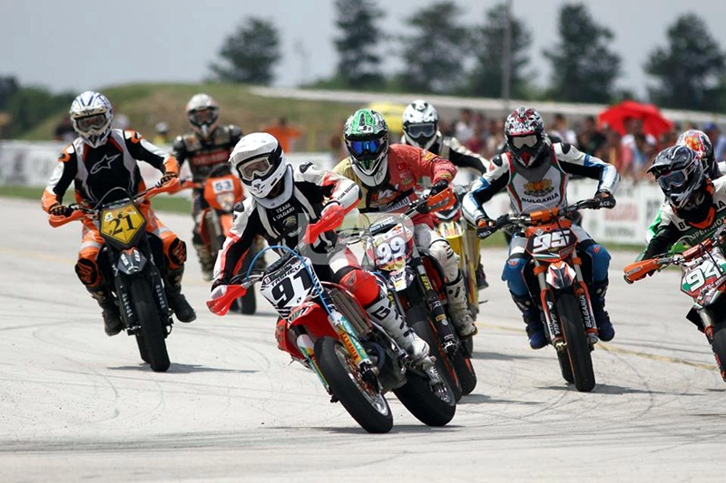 Най-бързите мотоциклетисти отново си дават среща на писта „Долна Митрополия“