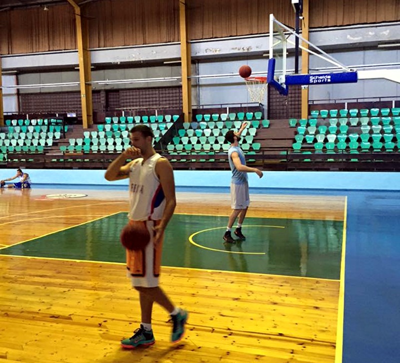 Двама сръбски баскетболисти започнаха тренировки със „Спартак“