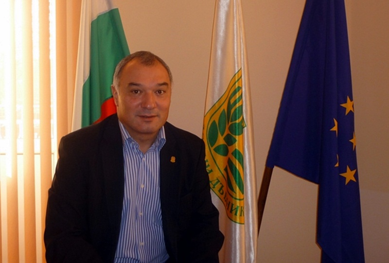 Борислав Станимиров запазва кметското място в Долни Дъбник