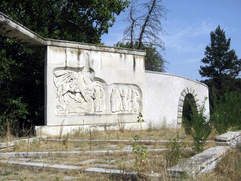 Поход от паметник „Предаването на Осман паша“ до Мавзолея организират навръх 10 декември