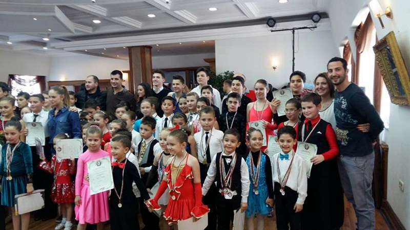 Танцьорите от плевенския клуб „Дъга“ с пълен комплект медали от турнир в Пловдив
