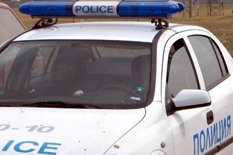 Товарен автомобил блъсна и уби 47-годишен от Кнежа