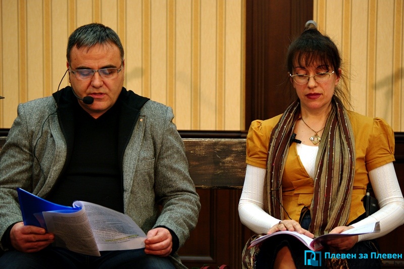 Весела Димова и Сергей Илиев представят днес новата си книга „Сеячът на надежда“