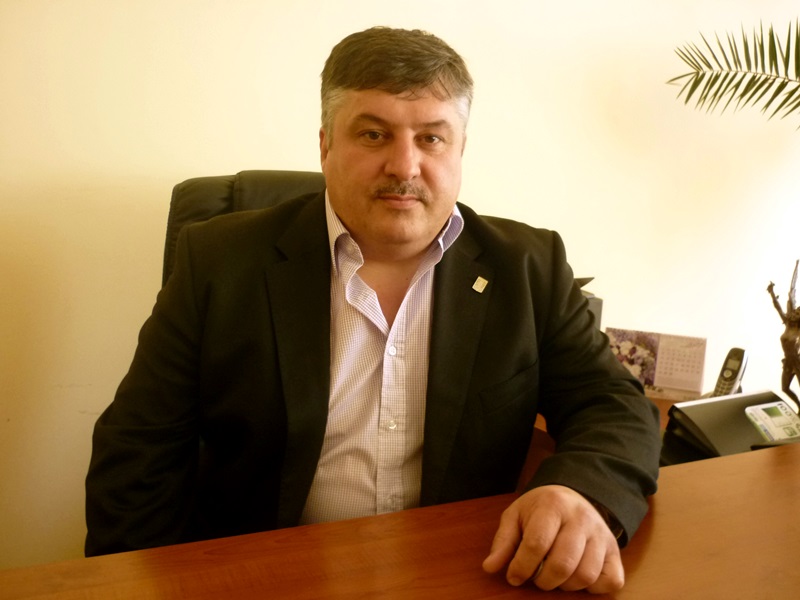 „Наздраве, 2016-а с…“ кмета на община Гулянци Лъчезар Яков