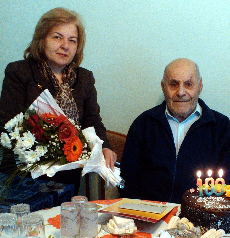 100-годишен юбилей отпразнува ветеранът от войната бай Димитър от Левски