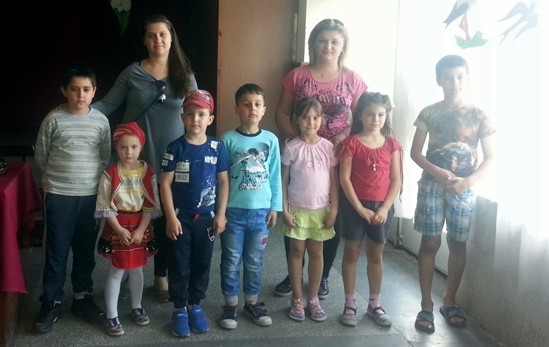 М ГЕРБ – Гулянци зарадваха децата от общината с празник за Цветница