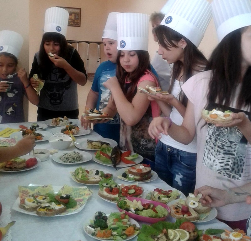 Кулинарно шоу спретнаха посланиците на здравето от 4 б клас на ОУ „Св. Климент Охридски” – Плевен