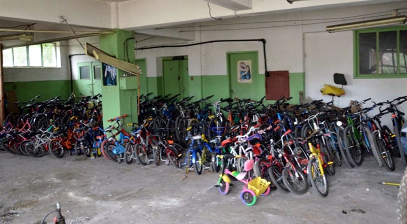 Доброволци ремонтираха 143 велосипеда, някои от тях ще зарадват деца в Кнежа