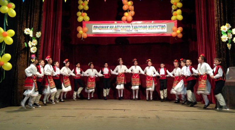 Седми празник на детското танцово изкуство се проведе днес в Долна Митрополия
