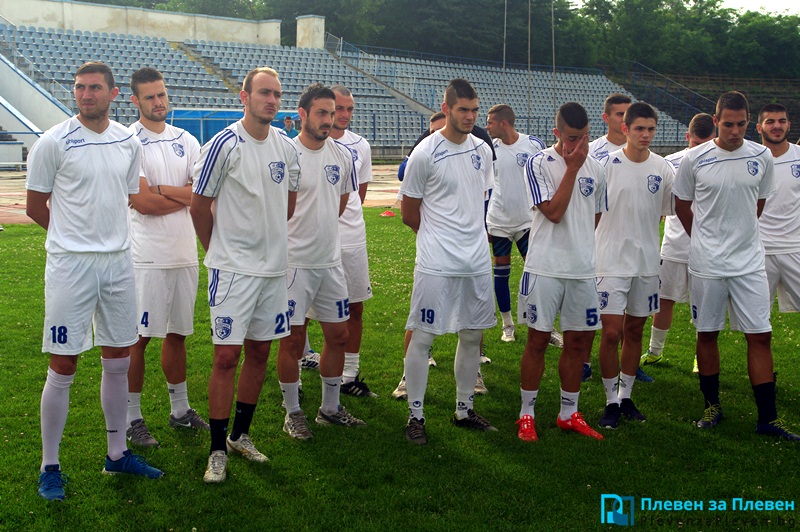 „Спартак“ замина на лагер в Тетевен с 22-ма футболисти