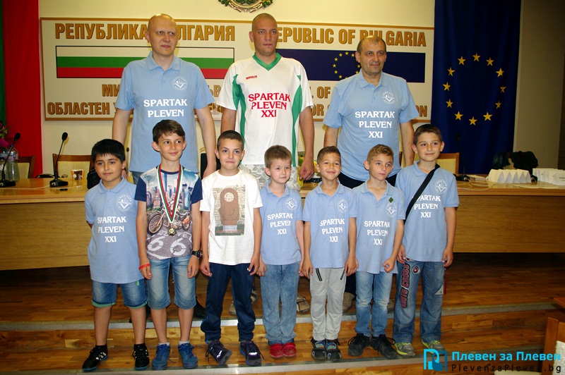 Четири състезания за шахматистите от СКШ „Спартак Плевен XXI“ през седмицата
