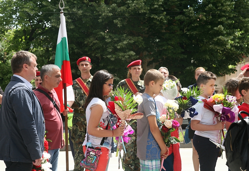 Плевен почете Ботев и загиналите за Свободата и Независимостта на България – фото-галерия