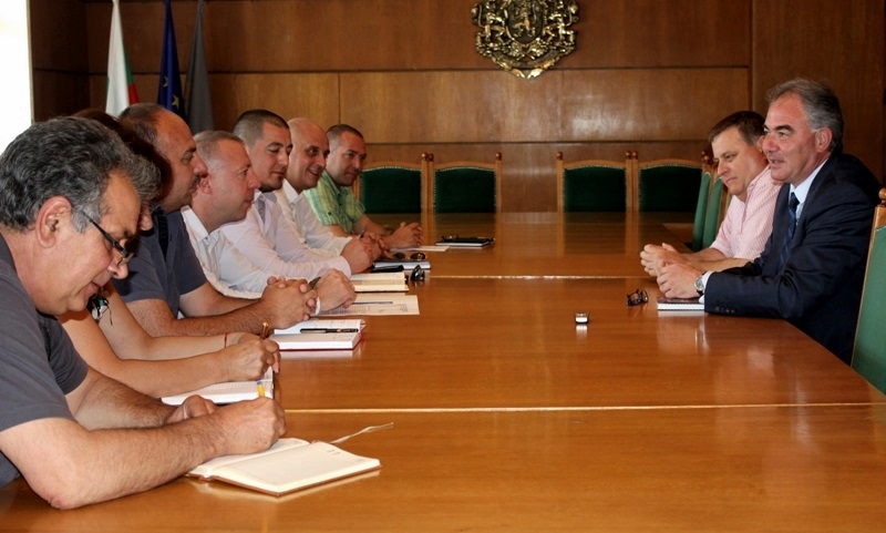 Работна среща за подобряване на реда и сигурността проведоха Община Плевен и полицията
