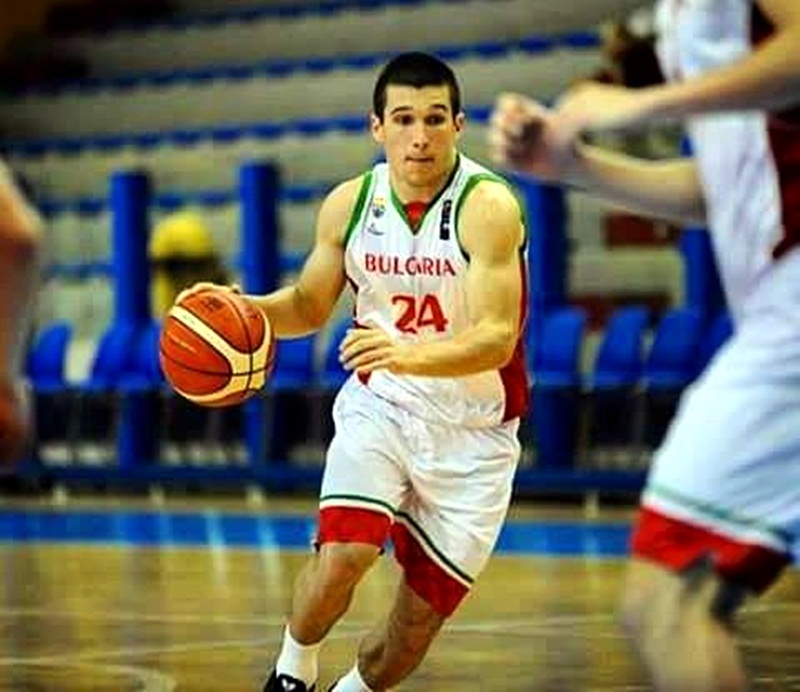 Адриян Секулов от „Спартак“ част от националния отбор за Европейското в Гърция