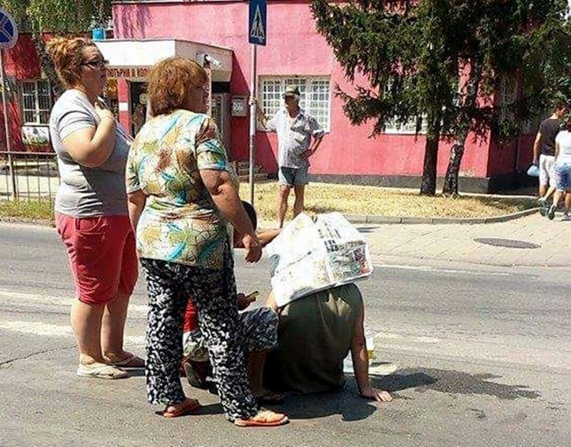 Блъснаха възрастна жена на пешеходна пътека в „Сторгозия“ (снимка)