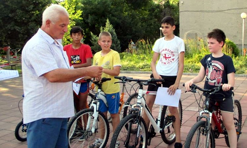 С велосъстезание започна Лятната програма за децата в Коиловци