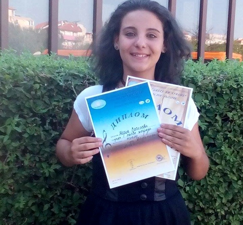Ученичка на НУИ „Панайот Пипков” – Плевен с награди от международен конкурс