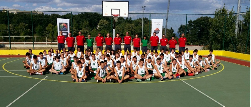 Включиха 13-годишен плевенчанин в международен проект за развитие на млади баскетболисти