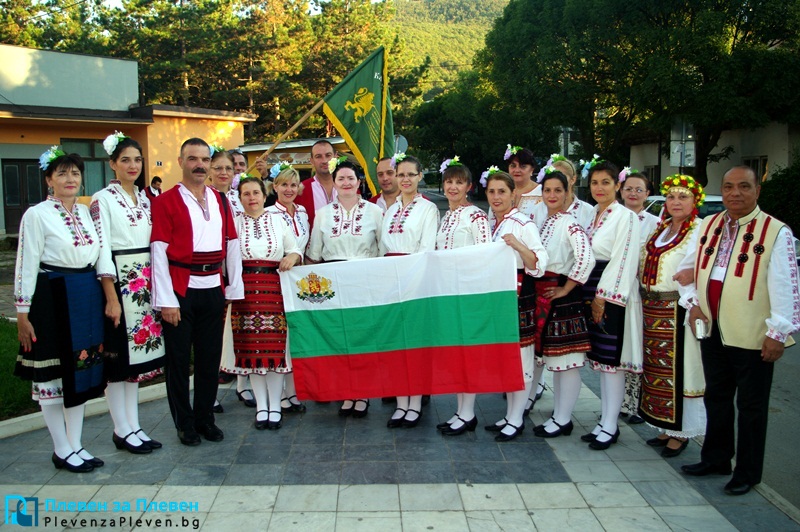 ФТК „Българско хоро“ – Плевен в Сокобаня, Сърбия
