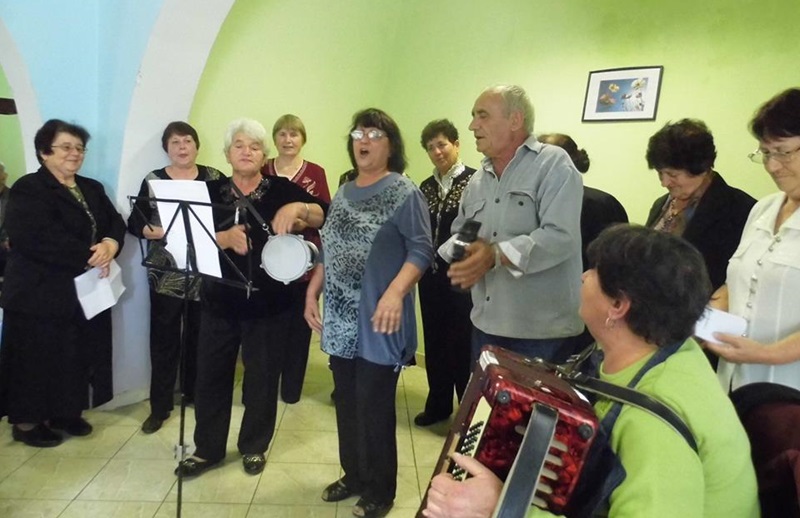 Пенсионерската организация в Гулянци отбеляза Международния ден на възрастните хора
