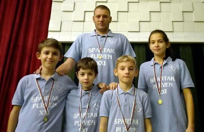 Шахматистите на „Спартак Плевен XXI“ с бронз от Държавното отборно първенство в Боровец