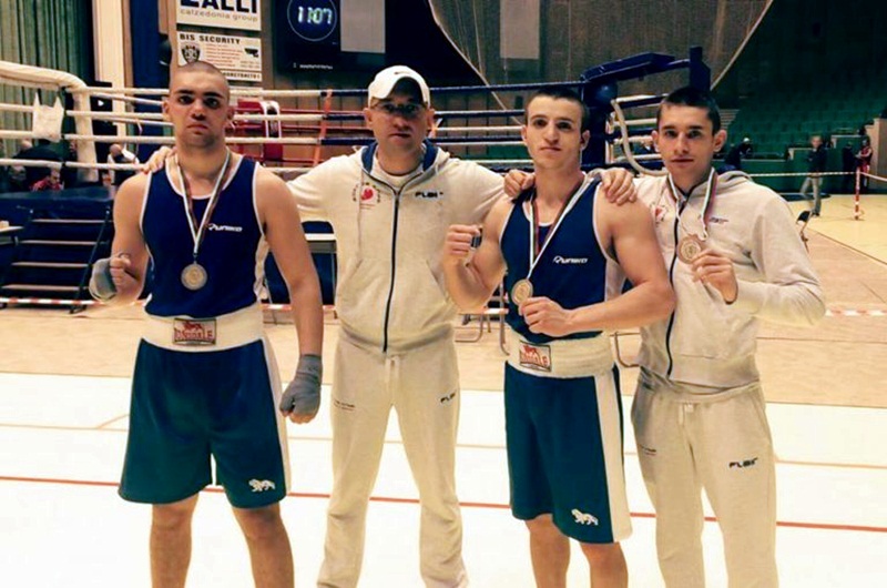 Пълен комплект медали за боксьорите от Червен бряг от Държавния шампионат в Габрово