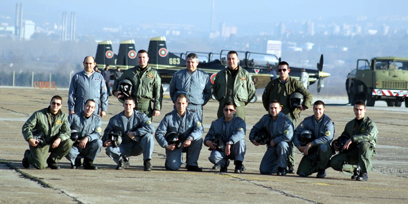 Класна специалност „Военен пилот – трети клас” присвоиха лейтенанти от Долна Митрополия