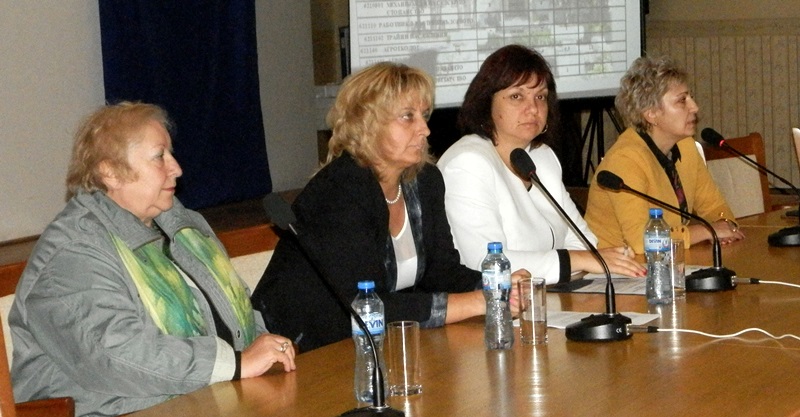 В Плевен се проведе първа работна среща за създаване на обществени съвети в професионалните гимназии