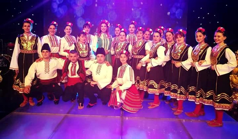 Танцов състав „Сборенка“ от Левски участва в празничната програма на БНТ