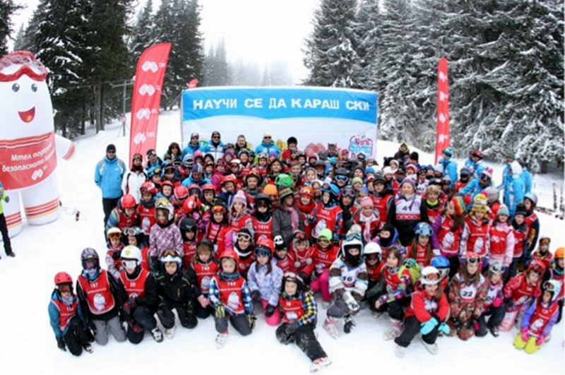 Деца от Плевен отново ще участват в програмата „Научи се да караш ски“