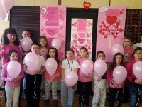 Ученици от ОУ „Васил Левски” – Плевен отбелязаха Деня на розовата фланелка