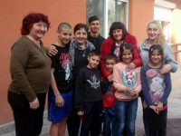 Възпитаници на СУ „Стоян Заимов“ – Плевен зарадваха деца от ЦНСТ на ул. „Бяло море“