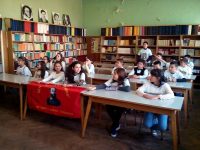 Млади възрожденци от НУ „Христо Ботев“ гостуваха в Педагогическия колеж в Плевен